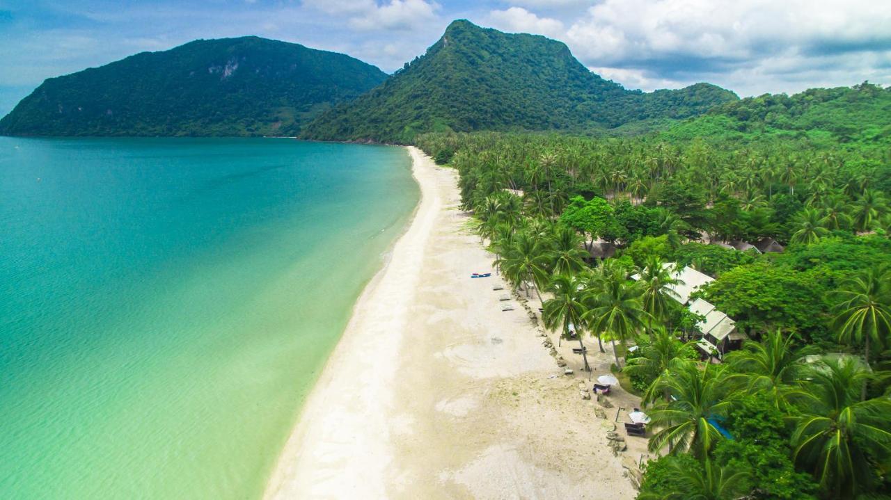 Baan Thong Ching Resort Khanom Bagian luar foto