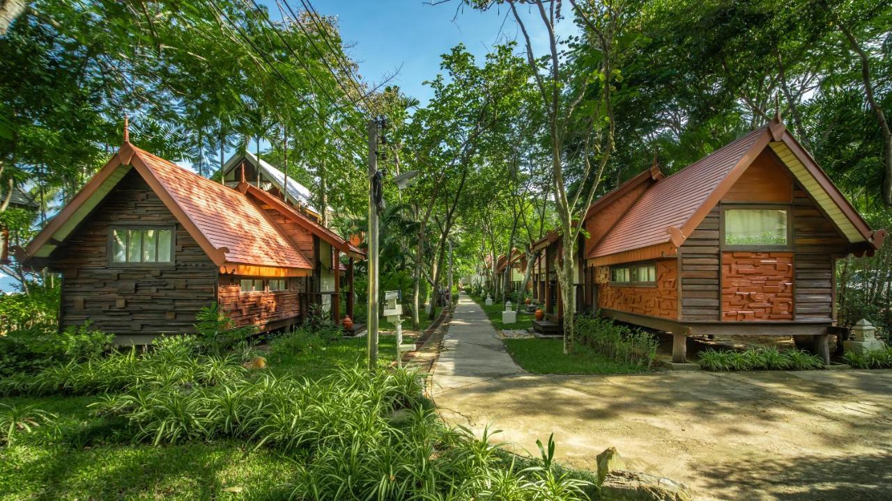 Baan Thong Ching Resort Khanom Bagian luar foto