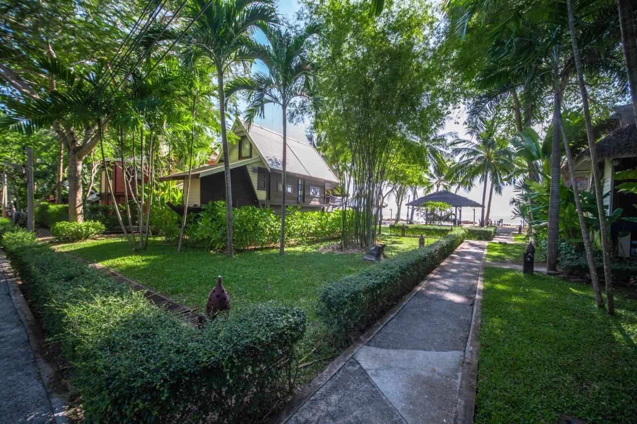Baan Thong Ching Resort Khanom Bagian luar foto